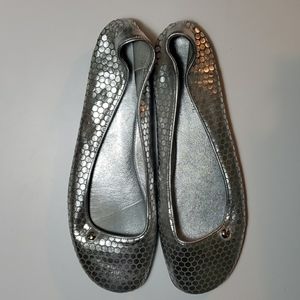 Taryn Rose Silver Ballet flat